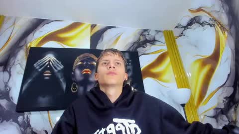 mono_blonde online show from 06-05-26, 11:49
