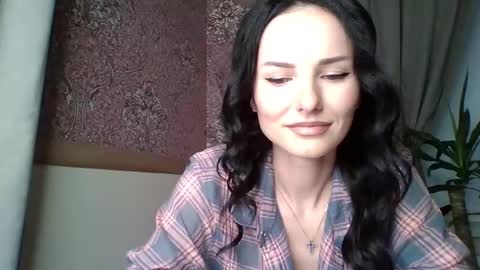Snapshot of monparis_dream chatting on 10-10-25, 02:27 monparis_dream online show from 10-10-25, 02:27