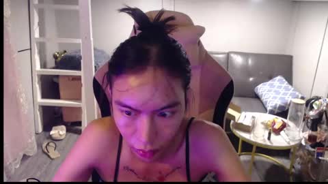 ELYSE A SIMPLE GIRL online show from 04-23-26, 11:42