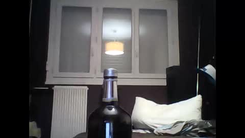 montmasse online show from 04-25-26, 09:01