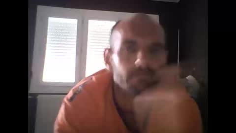 Snapshot of montmasse chatting on 06-03-26, 02:33 montmasse online show from 06-03-26, 02:33