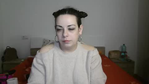Snapshot of montserrat123 chatting on 02-09-25, 04:50 Monse online show from 02-09-25, 04:50
