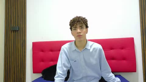 Snapshot of monyel_blake chatting on 06-16-26, 11:24 online show from 06-16-26, 11:24