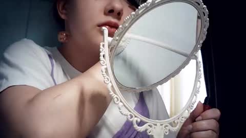 Snapshot of moodiemira chatting on 06-09-26, 04:29 moodiemira online show from 06-09-26, 04:29