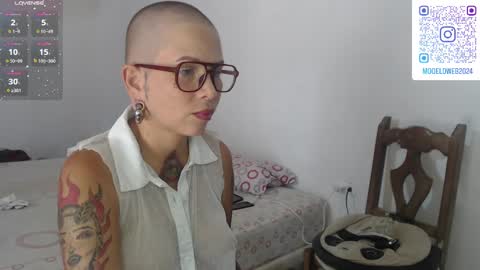 Snapshot of moon_cat85 chatting on 01-23-25, 06:24 Luna online show from 01-23-25, 06:24