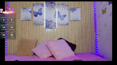 Moon online show from 04-25-26, 02:58