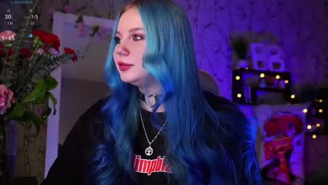 Snapshot of moon_valkyriie chatting on 02-14-25, 08:21 Emilia online show from 02-14-25, 08:21