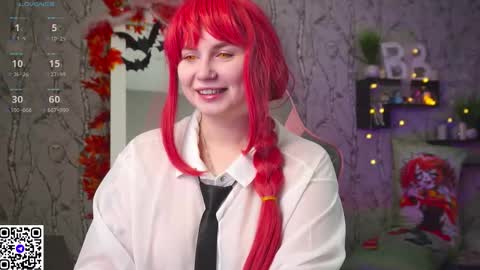 Snapshot of moon_valkyriie chatting on 10-31-25, 11:00 Emilia online show from 10-31-25, 11:00