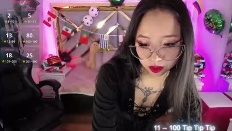 Snapshot of moon_water__ chatting on 07-09-26, 11:03 Moon Water online show from 07-09-26, 11:03