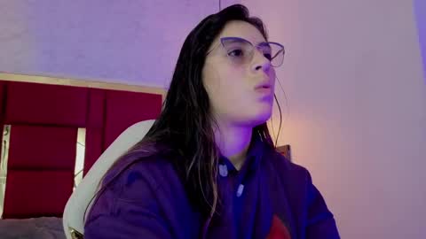 Winy online show from 04-26-26, 11:19