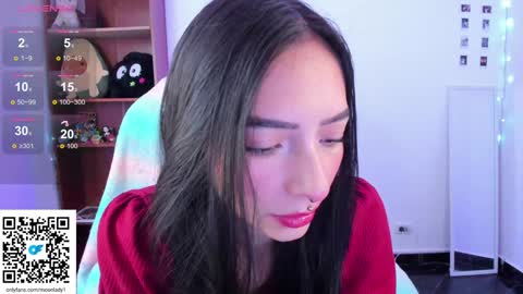 Snapshot of moonlady_ chatting on 01-13-25, 09:52 MOON  online show from 01-13-25, 09:52