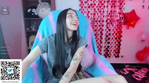 Snapshot of moonlady_ chatting on 03-02-25, 05:33 MOON  online show from 03-02-25, 05:33