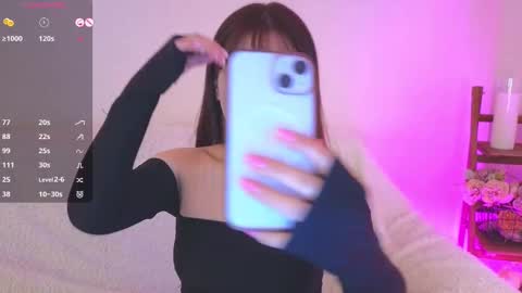 Snapshot of moonlight8_ chatting on 02-12-25, 10:14 LANA online show from 02-12-25, 10:14