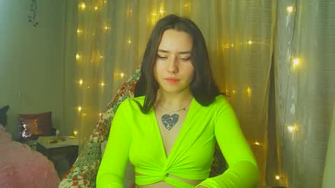 Snapshot of moonlight_sonataa chatting on 02-02-26, 04:49 moonlight_sonataa online show from 02-02-26, 04:49