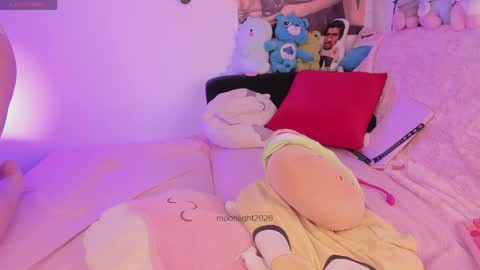 moonliight__ online show from 05-09-26, 03:28
