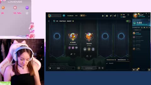 Snapshot of moonlish_siren chatting on 01-08-25, 08:50 Katrin online show from 01-08-25, 08:50