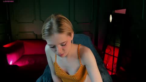 Asuna online show from 04-10-26, 02:11