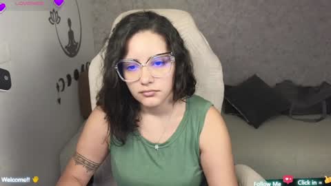 Moon Woman online show from 01-27-25, 03:37