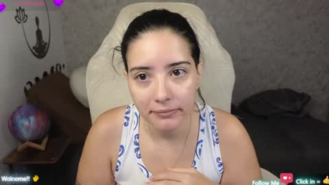 Moon Woman online show from 02-08-25, 02:15