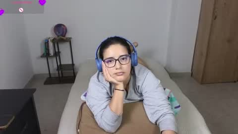 Moon Woman online show from 07-14-26, 10:21
