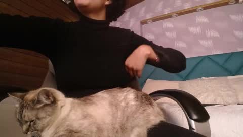 Snapshot of moony_14 chatting on 03-06-25, 02:09 Michelle online show from 03-06-25, 02:09