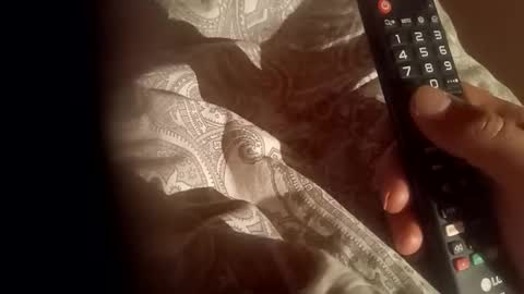 moos1 online show from 04-16-26, 07:03