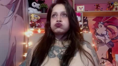 Snapshot of morana__hot chatting on 10-11-25, 05:39 morana__hot online show from 10-11-25, 05:39