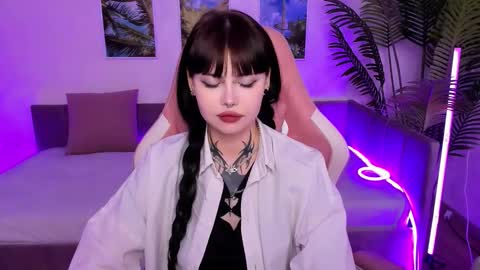 Snapshot of morana_batt chatting on 10-04-25, 08:45 Morana online show from 10-04-25, 08:45