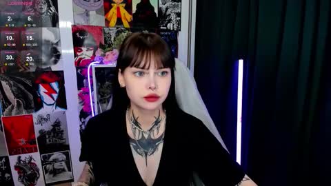 Snapshot of morana_batt chatting on 10-06-25, 01:36 Morana online show from 10-06-25, 01:36