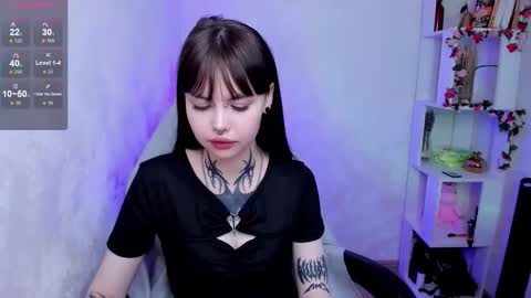 Snapshot of morana_batt chatting on 10-16-25, 02:01 Morana online show from 10-16-25, 02:01