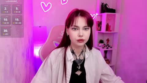 Snapshot of morana_batt chatting on 11-21-25, 02:10 Morana online show from 11-21-25, 02:10