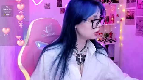 Snapshot of morana_batt chatting on 02-16-26, 02:18 Morana online show from 02-16-26, 02:18