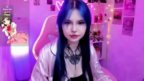 Snapshot of morana_batt chatting on 02-26-26, 02:21 Morana online show from 02-26-26, 02:21