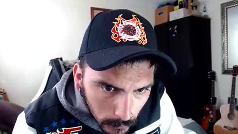 Abelardo online show from 10-28-25, 05:37