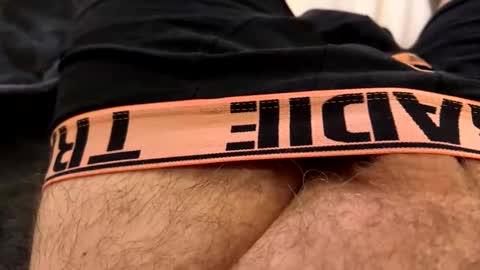 Me online show from 11-06-25, 09:05