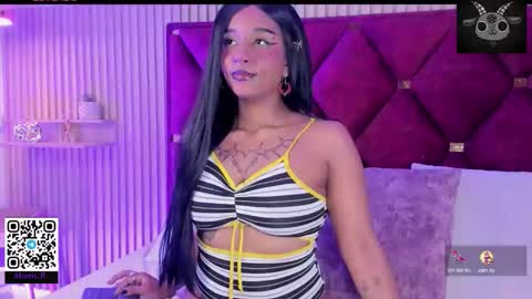 Snapshot of morena3000 chatting on 03-10-26, 11:21 Morticia online show from 03-10-26, 11:21