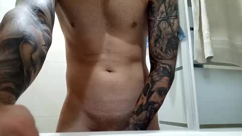 Snapshot of morenoguapo24 chatting on 09-12-25, 03:45 Cloud Strife online show from 09-12-25, 03:45