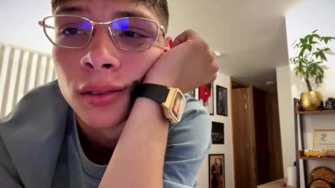 Snapshot of morgan_hiller chatting on 09-30-25, 11:43 online show from 09-30-25, 11:43