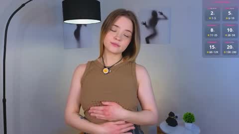 Mary3 online show from 11-10-25, 03:22