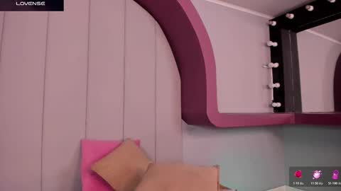 Morgan online show from 10-28-25, 03:43