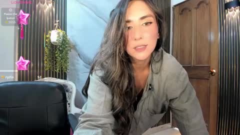 Moriah online show from 04-08-26, 07:47