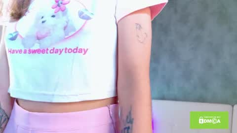 Emilia online show from 06-21-26, 03:42