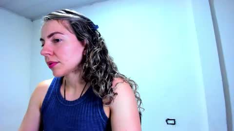 Snapshot of morning_littlestart chatting on 11-23-25, 01:49 Morning start online show from 11-23-25, 01:49