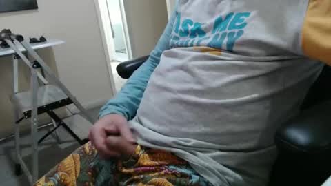 Snapshot of morpheous6 chatting on 12-16-25, 09:20 Ace online show from 12-16-25, 09:20