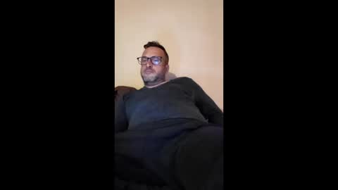 Snapshot of mospeleu chatting on 03-05-26, 07:10 Nomadu online show from 03-05-26, 07:10