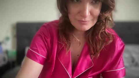 Mossy Mommy online show from 04-15-26, 04:25