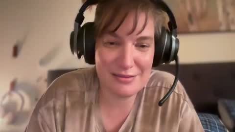 Mossy Mommy online show from 07-25-26, 11:57
