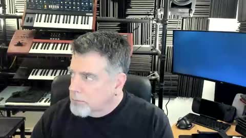 Snapshot of mostly_unbothered chatting on 01-16-26, 08:40 mostly_unbothered online show from 01-16-26, 08:40