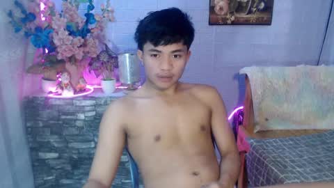 Snapshot of mostwantedtwink chatting on 07-19-26, 04:33 mostwantedtwink online show from 07-19-26, 04:33