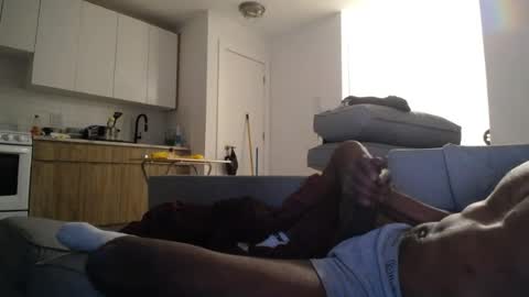 Snapshot of motionp16 chatting on 07-12-26, 07:21 motionp16 online show from 07-12-26, 07:21